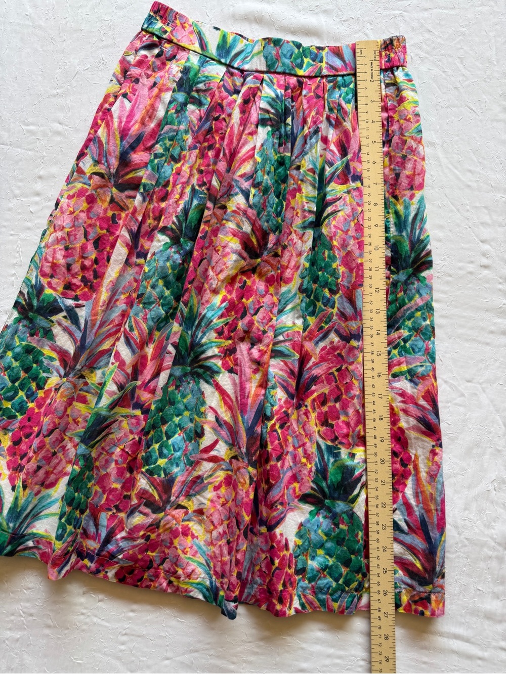 J. Crew Pineapple Skirt  13” stretch waist - Picture 9 of 10